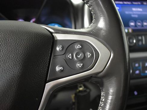 Used 2022 Chevrolet Colorado LT w/ LT Convenience Package image 17