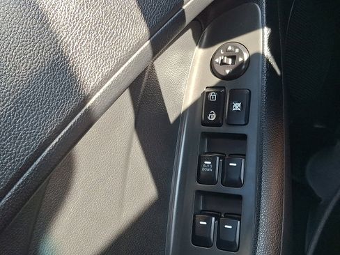 Certified 2018 Kia Forte LX w/ LX Rear Camera Package image 23