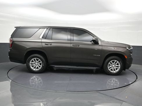 Used 2021 Chevrolet Tahoe LS RWD image 7