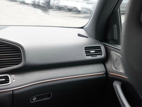 Used 2022 Mercedes-Benz GLE 350 4MATIC image 22