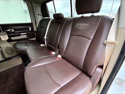 Used 2016 RAM 3500 Laramie Longhorn AWD/4WD image 31