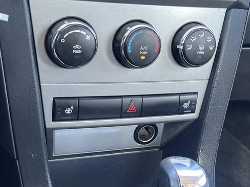 Used 2010 Dodge Avenger R/T FWD image 25