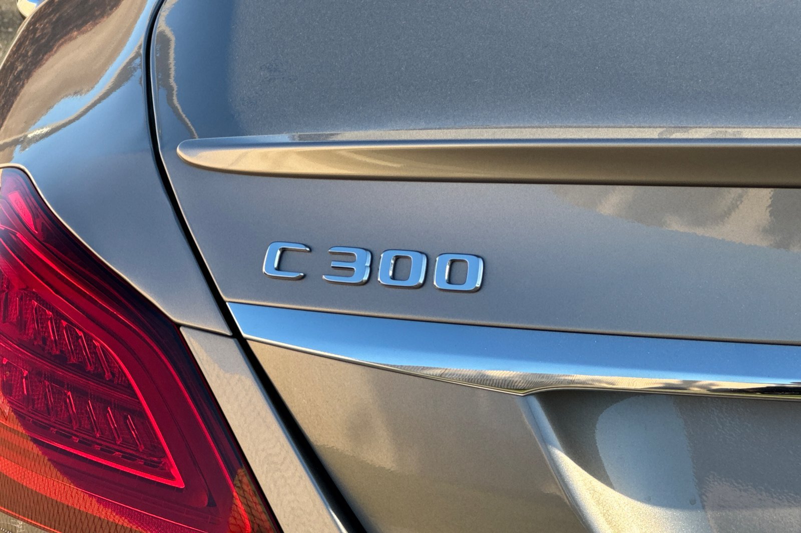 Used 2020 Mercedes-Benz C 300 Sedan image 30