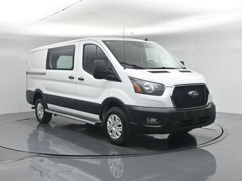 Certified 2025 Ford Transit 250 Low Roof w/ Exterior Upgrade Package RWD image 54