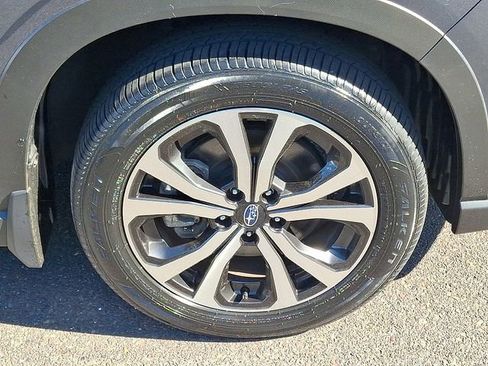 Certified 2023 Subaru Forester Limited AWD/4WD image 8