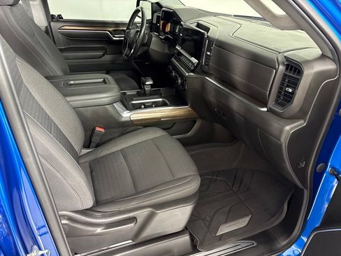 Used 2022 Chevrolet Silverado 1500 RST w/ Convenience Package II AWD/4WD image 25