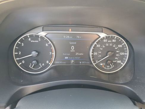 Used 2023 Nissan Altima 2.5 SR FWD image 19