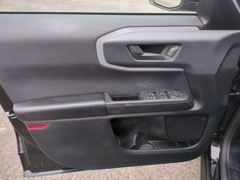 Used 2021 Ford Bronco Sport Big Bend image 9