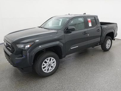 New 2025 Toyota Tacoma SR5