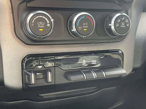 Used 2022 RAM 2500 Big Horn image 21