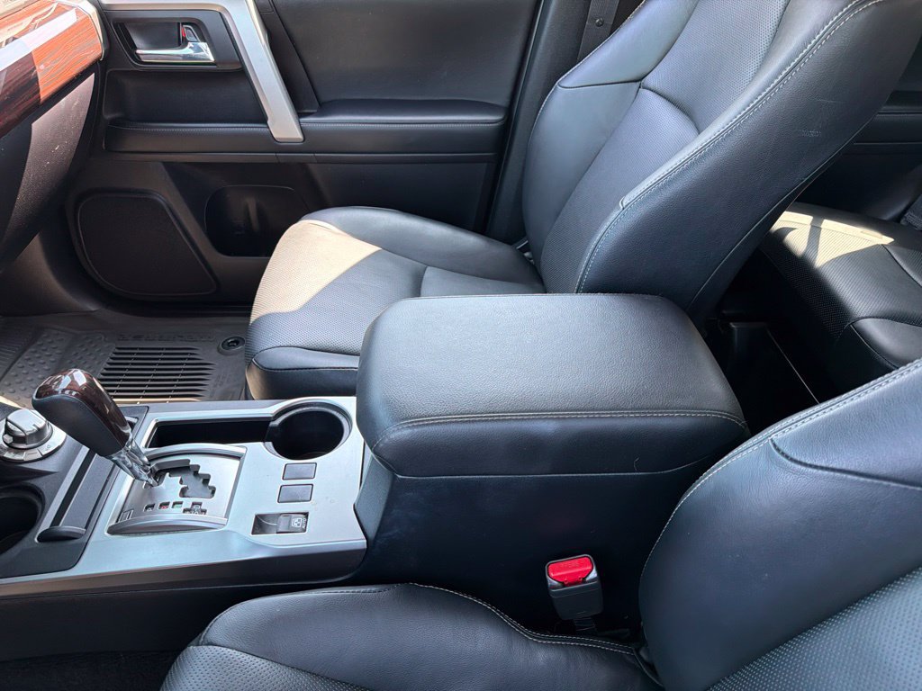 Used 2024 Toyota 4Runner Limited AWD/4WD image 13