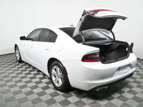 Used 2021 Dodge Charger SXT w/ Leather Interior Group RWD image 28