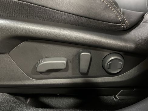 New 2026 Subaru Outback Limited image 11