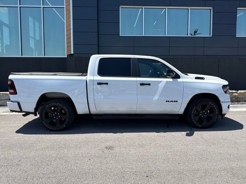 Used 2024 RAM 1500 Big Horn AWD/4WD image 2