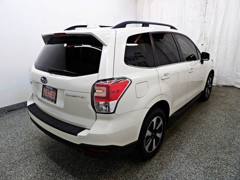 Used 2018 Subaru Forester 2.5i Limited AWD/4WD image 6