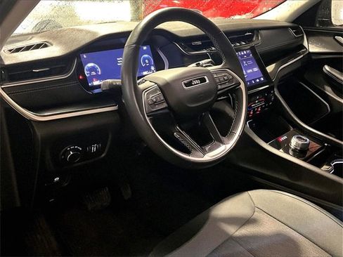 Used 2022 Jeep Grand Cherokee L Laredo w/ Luxury Tech Group I image 14