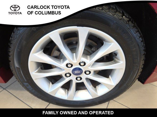 Used 2017 Ford Fusion SE w/ Fusion SE Technology Package FWD image 11