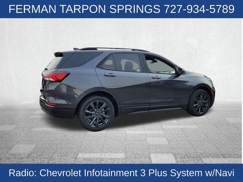 Used 2022 Chevrolet Equinox RS w/ RS Leather Package image 11