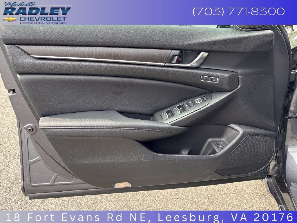 Used 2022 Honda Accord EX-L image 12