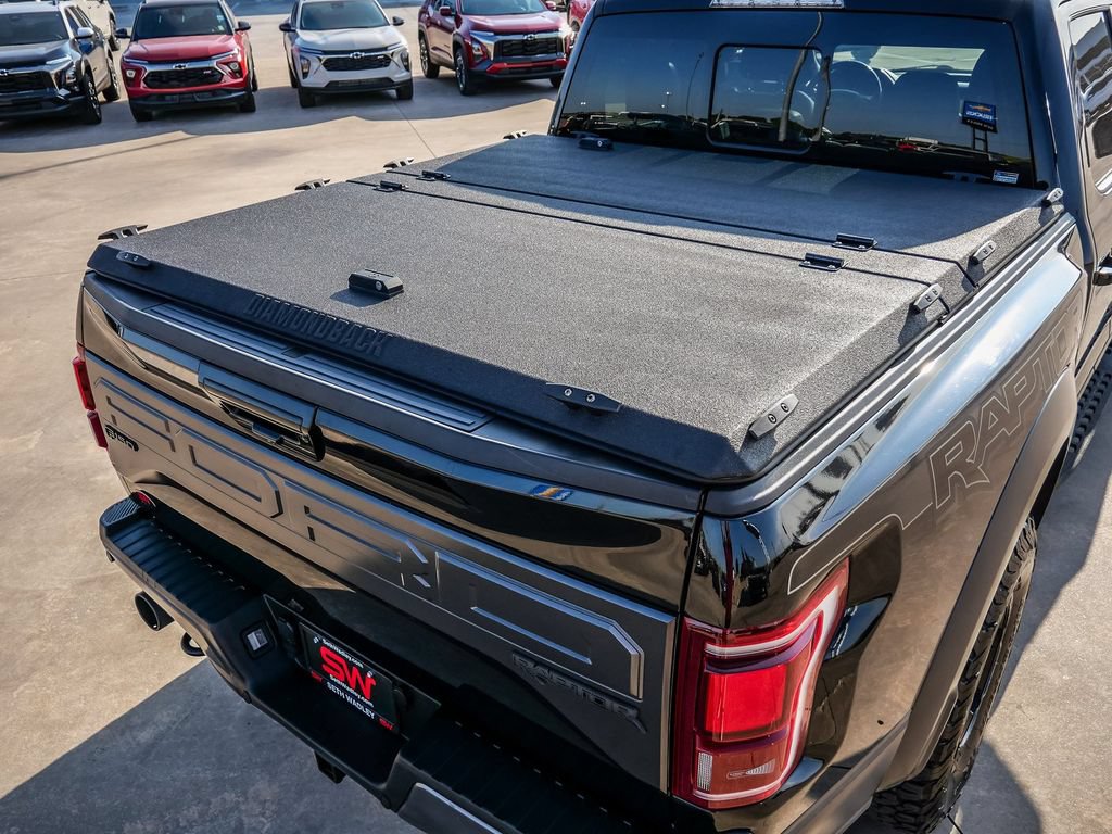 Used 2018 Ford F150 Raptor w/ Equipment Group 802A Luxury AWD/4WD image 14
