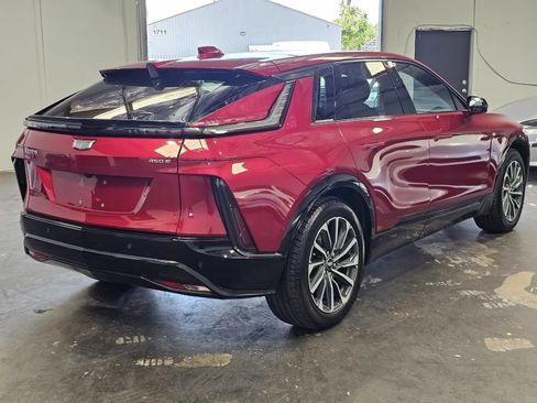 Used 2024 Cadillac Lyriq Sport RWD image 4