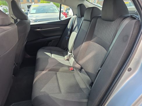 Used 2025 Toyota Camry LE FWD image 11