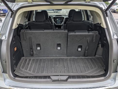 Used 2023 Subaru Ascent Limited w/ Technology Package AWD/4WD image 35