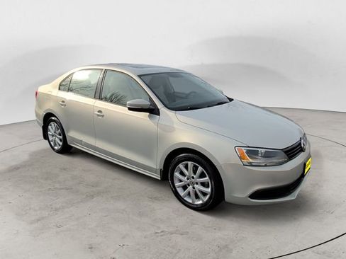 Used 2012 Volkswagen Jetta SE image 7