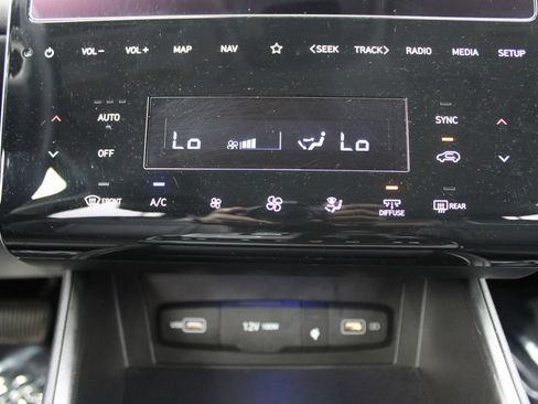 Used 2022 Hyundai Tucson Limited w/ Cargo Package AWD/4WD image 23