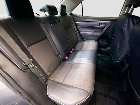 Used 2015 Toyota Corolla S image 14