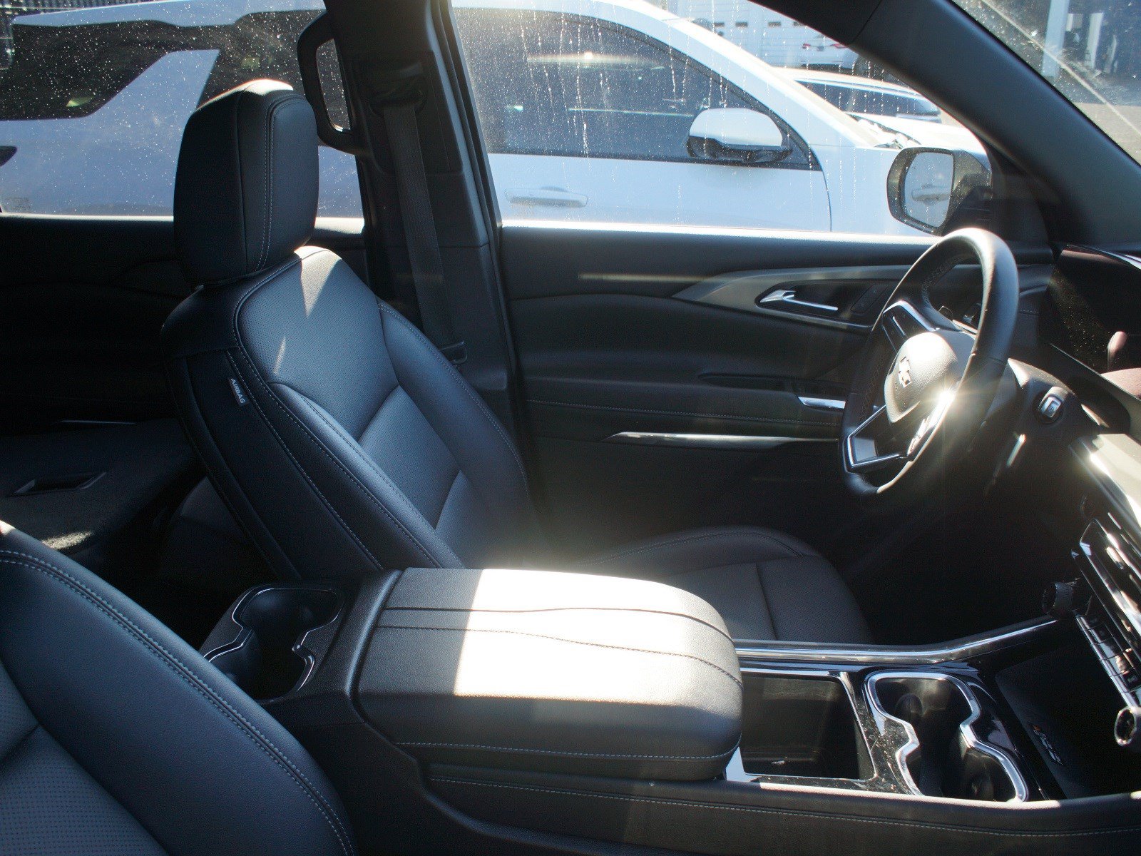 Used 2026 Chevrolet Traverse LT AWD/4WD image 5