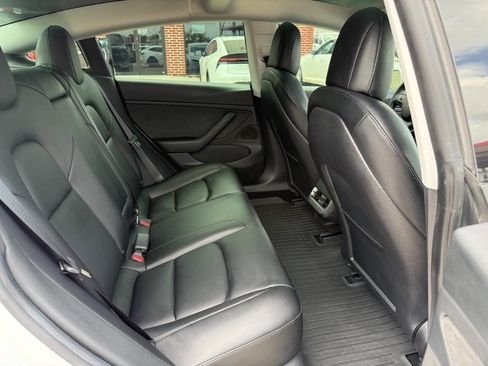 Used 2021 Tesla Model 3 Long Range image 8