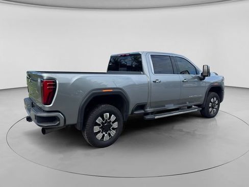 Used 2026 GMC Sierra 3500 Denali w/ Denali Reserve Package AWD/4WD image 5