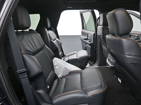 New 2025 Ford Expedition Tremor image 10