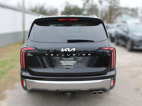New 2025 Kia Telluride SX w/ SX Captain's Chair Package image 8