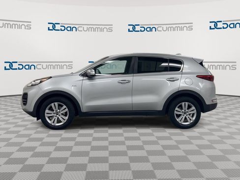 Used 2017 Kia Sportage LX image 5