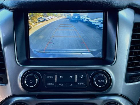 Used 2019 Chevrolet Tahoe LS w/ Enhanced Driver Alert Package RWD image 23