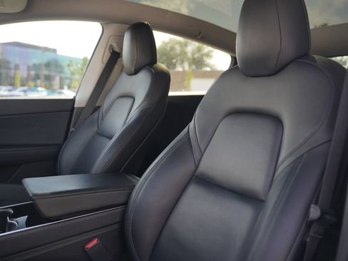 Used 2020 Tesla Model Y Long Range AWD/4WD image 10