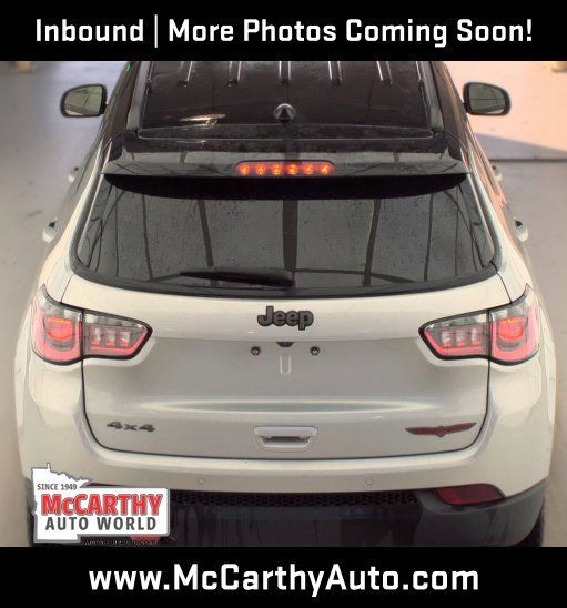 Used 2025 Jeep Compass Trailhawk AWD/4WD image 6