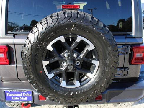 New 2026 Jeep Wrangler Rubicon w/ Technology Group image 33