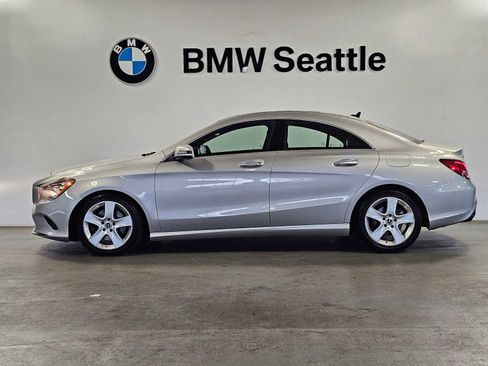 Used 2018 Mercedes-Benz CLA 250 image 3