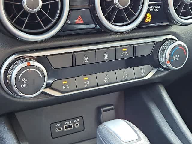 Used 2023 Nissan Sentra SV FWD image 24