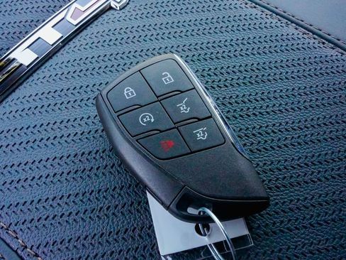 New 2026 GMC Yukon XL AT4 w/ AT4 Premium Package AWD/4WD image 22