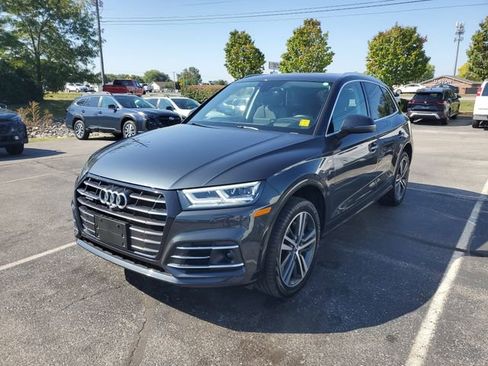Used 2020 Audi Q5 e Prestige image 8