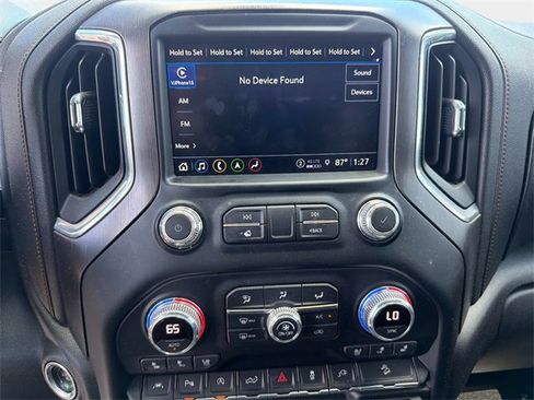 Used 2022 GMC Sierra 1500 AT4 w/ AT4 Premium Package image 21