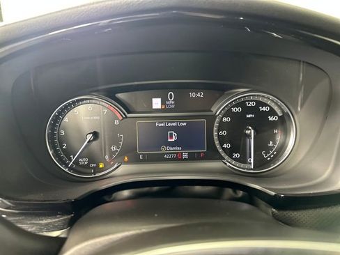 Used 2023 Cadillac XT5 Premium Luxury image 17