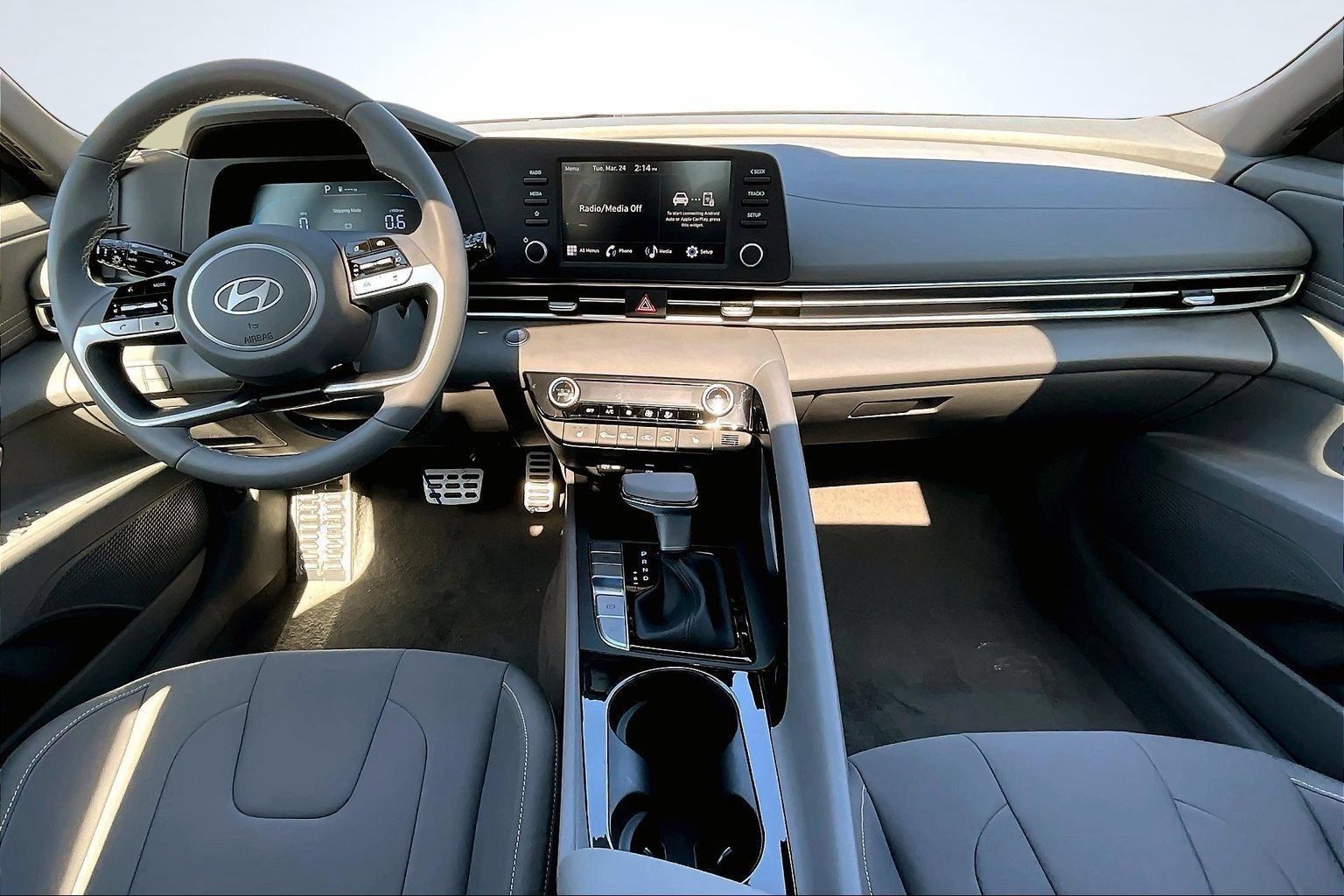 Used 2026 Hyundai Elantra SEL Sport Premium FWD image 7