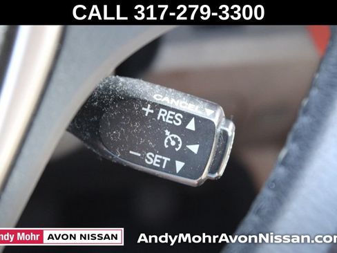 Used 2013 Toyota RAV4 Limited AWD/4WD image 33