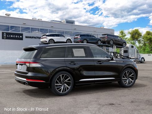 New 2027 Lincoln Aviator Black Label AWD/4WD image 6