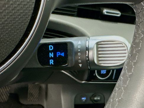 Used 2024 Hyundai Ioniq 5 SEL image 25